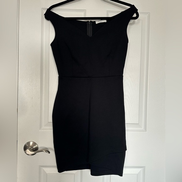 Babaton ONYX bodycon black mini dress | Size 2 | Like New | Sold out online - Picture 11 of 12